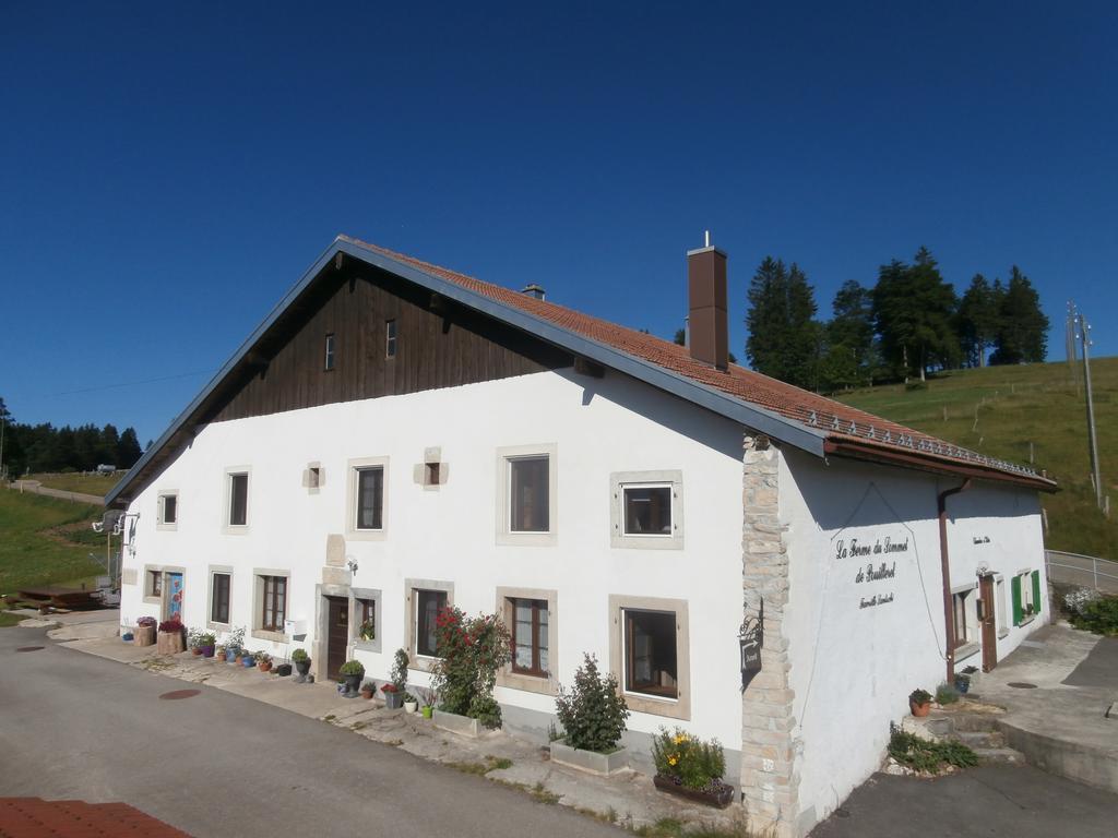 La Ferme De Pouillerel Alojamento de Acomodação e Pequeno-almoço La Chaux De Fonds